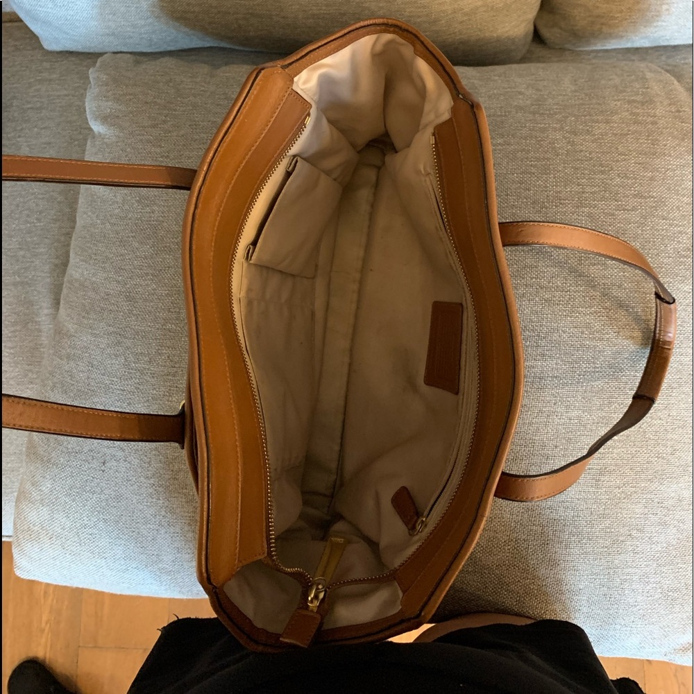 Coach Purse - Picture 5 of 7